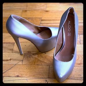 Aldo platform pumps in metallic silver
